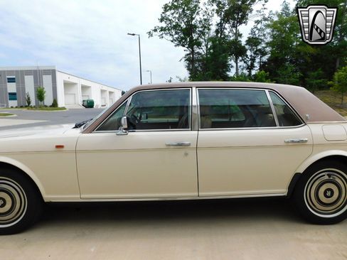 Used 1986 Rolls-Royce Silver Spur image 6