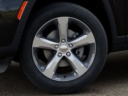 New 2026 Jeep Grand Cherokee Limited AWD/4WD image 8