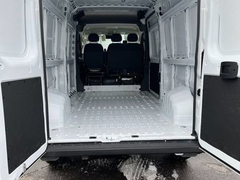 New 2026 RAM ProMaster 3500 w/ Convenience Group FWD image 16