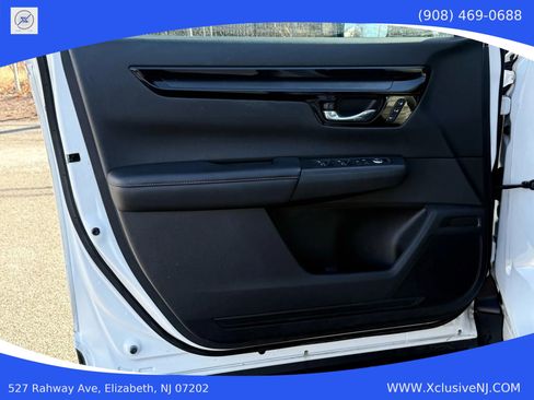 Used 2023 Honda CR-V Sport Touring image 7