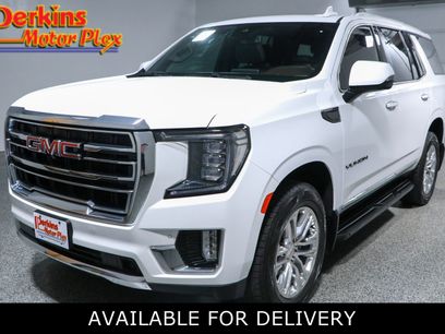 Used 2023 GMC Yukon SLT w/ SLT Premium Package