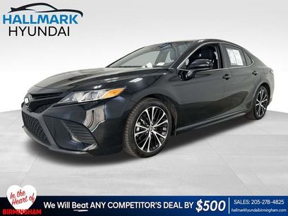 Used 2018 Toyota Camry SE w/ Moonroof Package