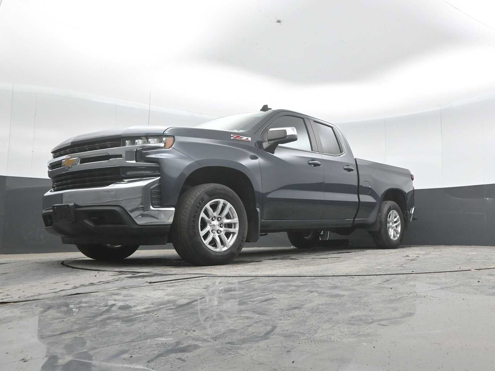 Used 2019 Chevrolet Silverado 1500 LT w/ All-Star Edition AWD/4WD image 26