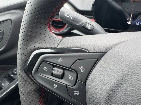 New 2026 Chevrolet Trax RS w/ Sunroof Package image 12