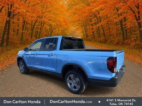 Certified 2025 Honda Ridgeline TrailSport image 5