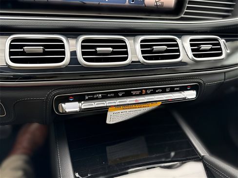 New 2026 Mercedes-Benz GLE 450 4MATIC Coupe image 15