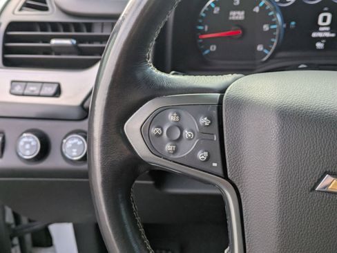Used 2020 Chevrolet Suburban Premier image 19
