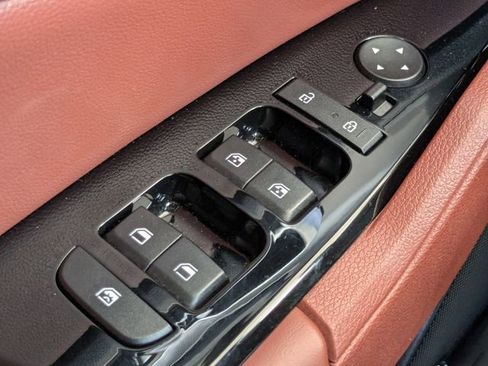 Used 2023 Kia Sportage SX FWD image 37