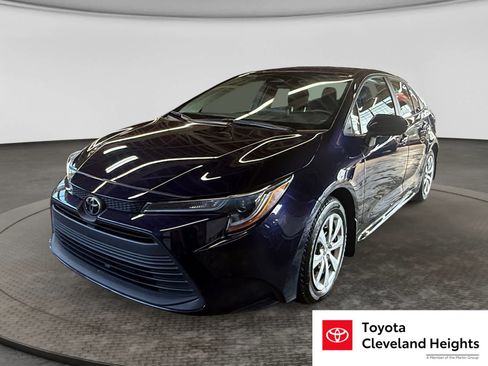Used 2024 Toyota Corolla LE FWD image 1