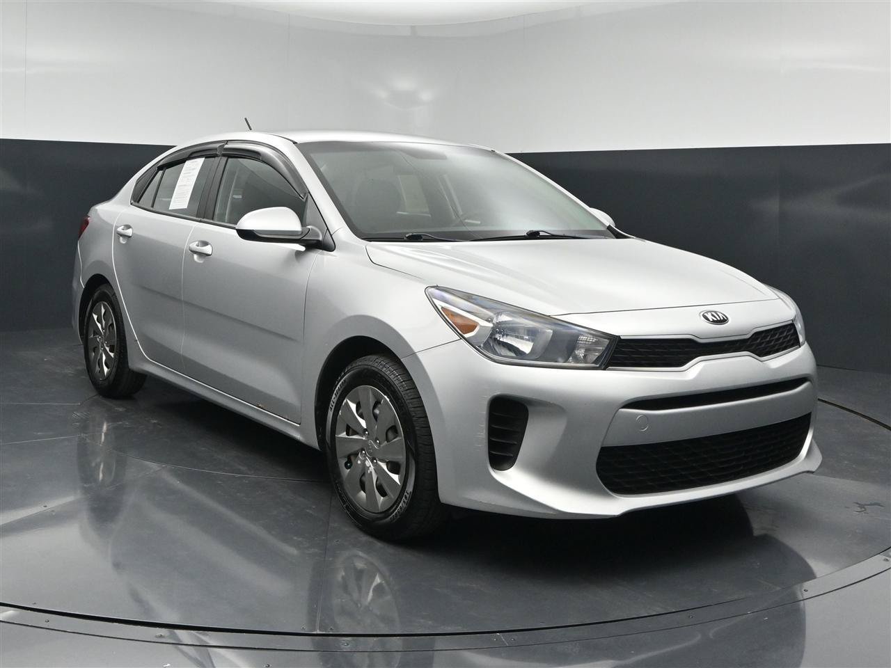 Used 2018 Kia Rio S FWD image 3