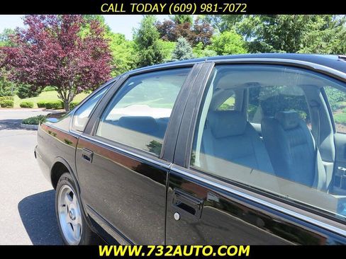 Used 1995 Chevrolet Impala SS RWD image 26