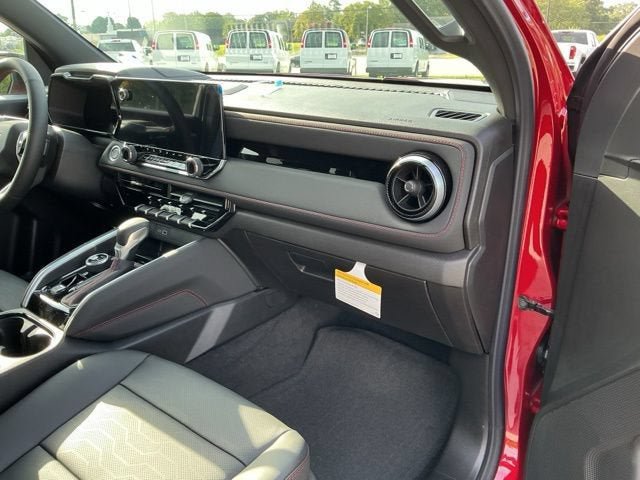 New 2026 Chevrolet Colorado Z71 w/ Technology Package AWD/4WD image 16