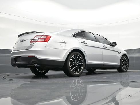 Used 2018 Ford Taurus SHO w/ Driver Assist Package image 26