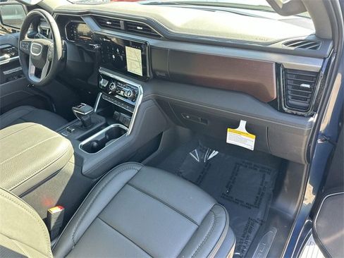 New 2026 GMC Sierra 1500 Denali w/ Technology Package image 28