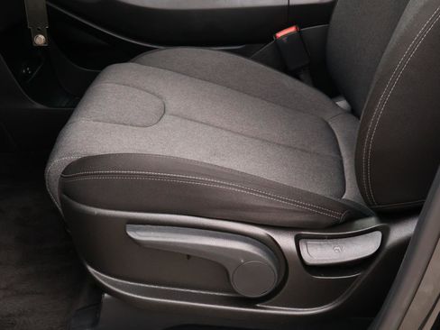 Used 2021 Hyundai Palisade SE w/ Cargo Package image 14