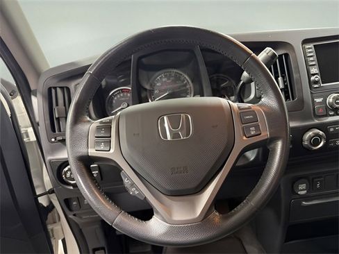 Used 2014 Honda Ridgeline SE image 15