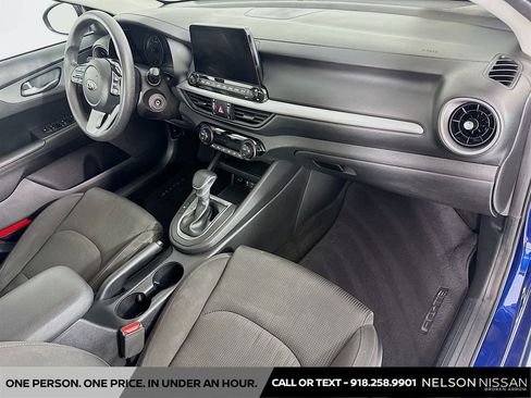 Used 2019 Kia Forte LXS FWD image 26