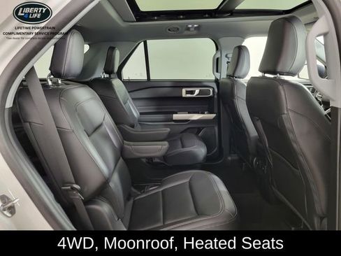 Used 2023 Ford Explorer XLT w/ Equipment Group 202A image 17