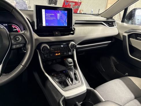 Used 2024 Toyota RAV4 XLE w/ Convenience Package AWD/4WD image 27