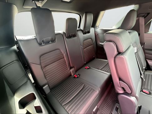 New 2026 Nissan Pathfinder Rock Creek AWD/4WD image 21