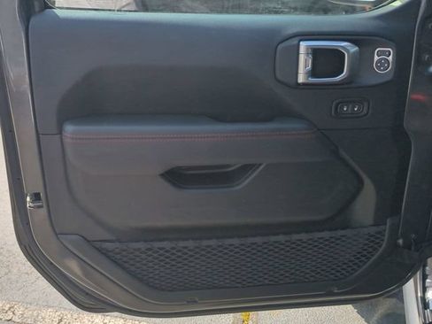 Used 2021 Jeep Gladiator Rubicon AWD/4WD image 24