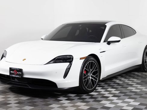 Used 2021 Porsche Taycan 4S image 2