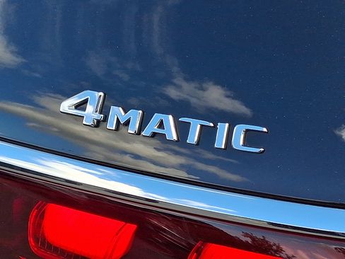 Certified 2025 Mercedes-Benz GLS 450 4MATIC image 34