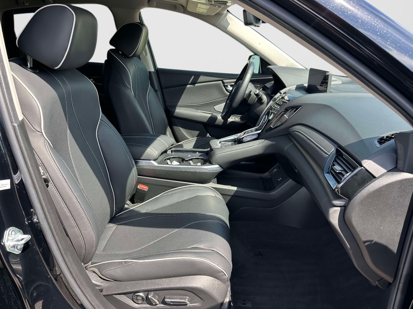 Certified 2025 Acura RDX w/ Advance Package AWD/4WD image 10
