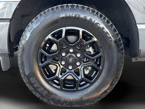 Used 2024 Ford F150 XLT w/ XLT Black Appearance Package image 31