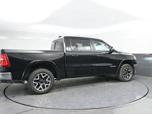 Used 2025 RAM 1500 Laramie AWD/4WD image 2