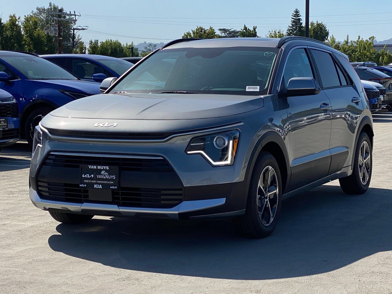 New 2026 Kia Niro EX FWD image 7