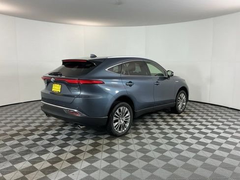 Used 2021 Toyota Venza Limited w/ Advanced Technology Package image 5