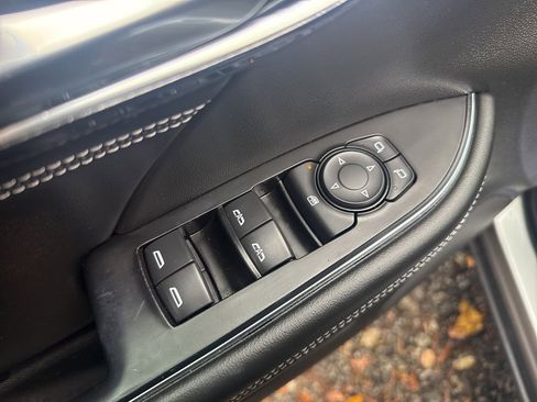 Used 2023 Buick Envision Preferred w/ Sport Touring Package image 12