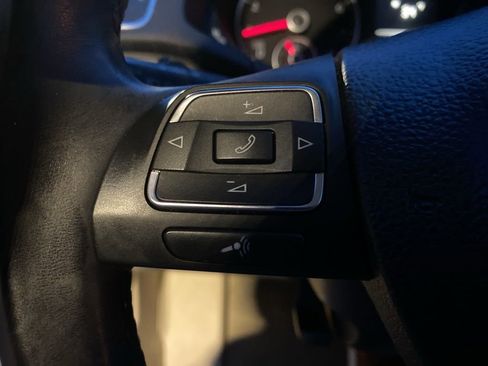 Used 2015 Volkswagen Passat 1.8T Limited Edition image 23