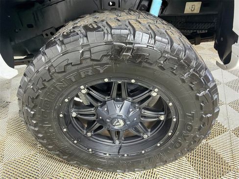 Used 2013 Toyota Tacoma 4x4 Double Cab image 19