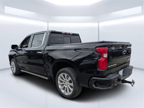 Used 2021 Chevrolet Silverado 1500 High Country w/ Technology Package image 5