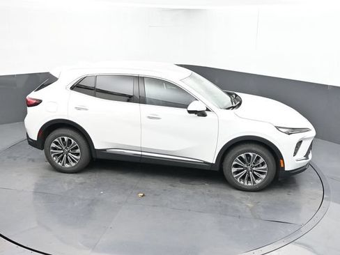 Used 2024 Buick Envision Preferred AWD/4WD image 35