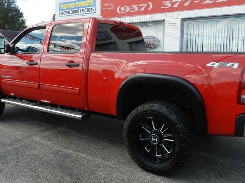 Used 2012 GMC Sierra 2500 SLE w/ SLE Preferred Package AWD/4WD image 8