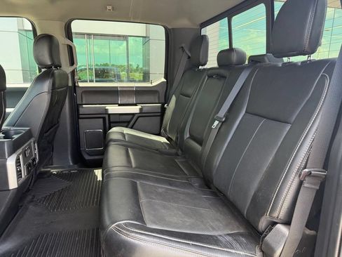Used 2020 Ford F250 Lariat w/ Lariat Value Package AWD/4WD image 8