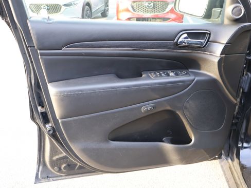 Used 2019 Jeep Grand Cherokee High Altitude image 21