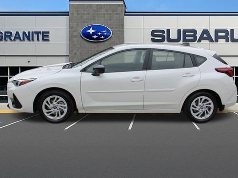 Certified 2025 Subaru Impreza 2.0i image 7