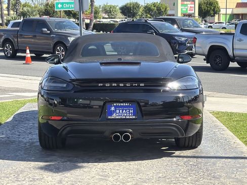 Used 2019 Porsche 718 Boxster image 5