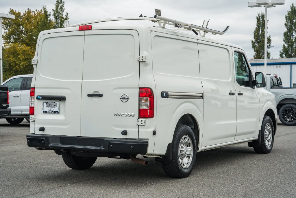 Used 2021 Nissan NV 2500 SV RWD image 6