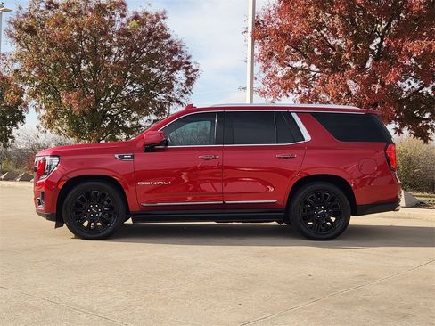 Used 2024 GMC Yukon Denali Ultimate image 4