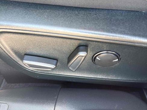 Used 2022 Ford Escape SE w/ Convenience Package image 14