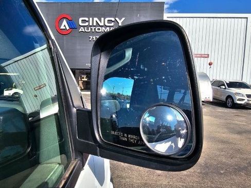 Used 2019 Chevrolet Express 3500 LT w/ LT Preferred Equipment Group RWD image 30