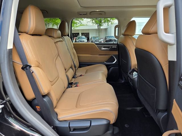 Used 2025 INFINITI QX80 Luxe w/ Cargo Package RWD image 24
