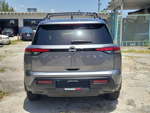 New 2026 Nissan Pathfinder SV w/ Cargo Package FWD image 7