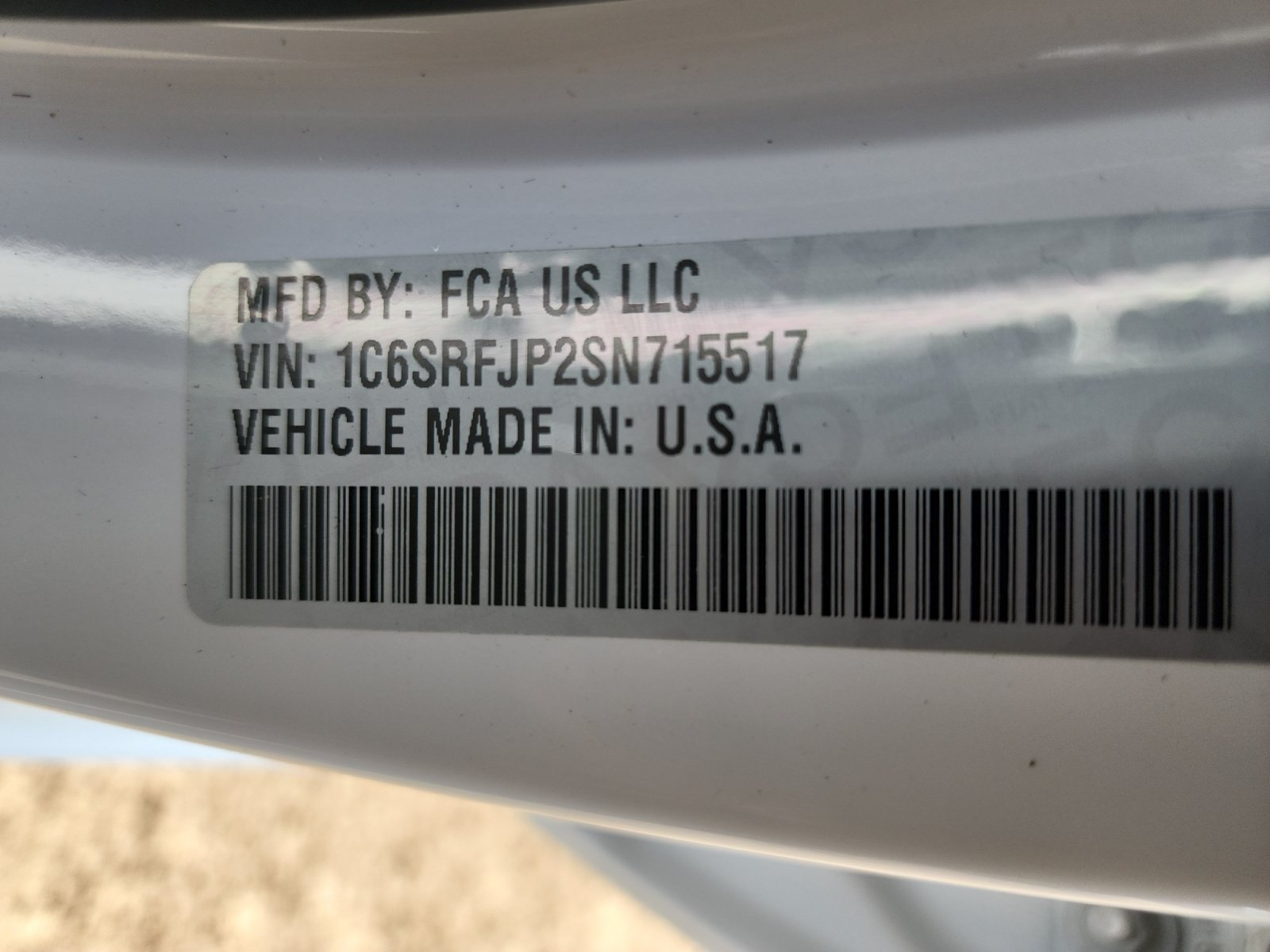 Used 2025 RAM 1500 Laramie AWD/4WD image 15