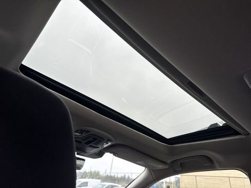 Used 2024 Subaru Outback Touring image 18